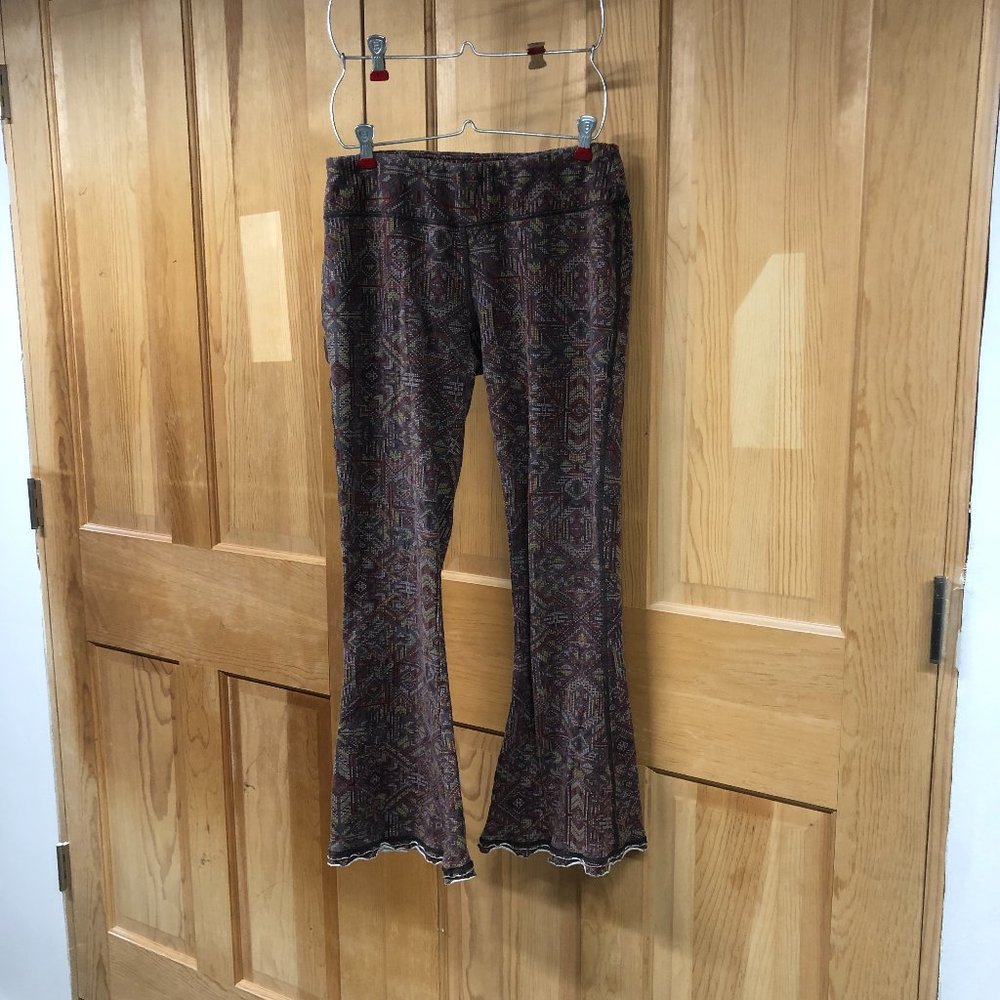 Flare yoga pants